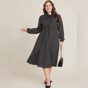 Polka Dot Knotted Neck Pocket Split Hem Dress